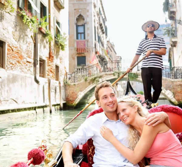Honeymoon Travel Ideas for Romantic Trip Planning